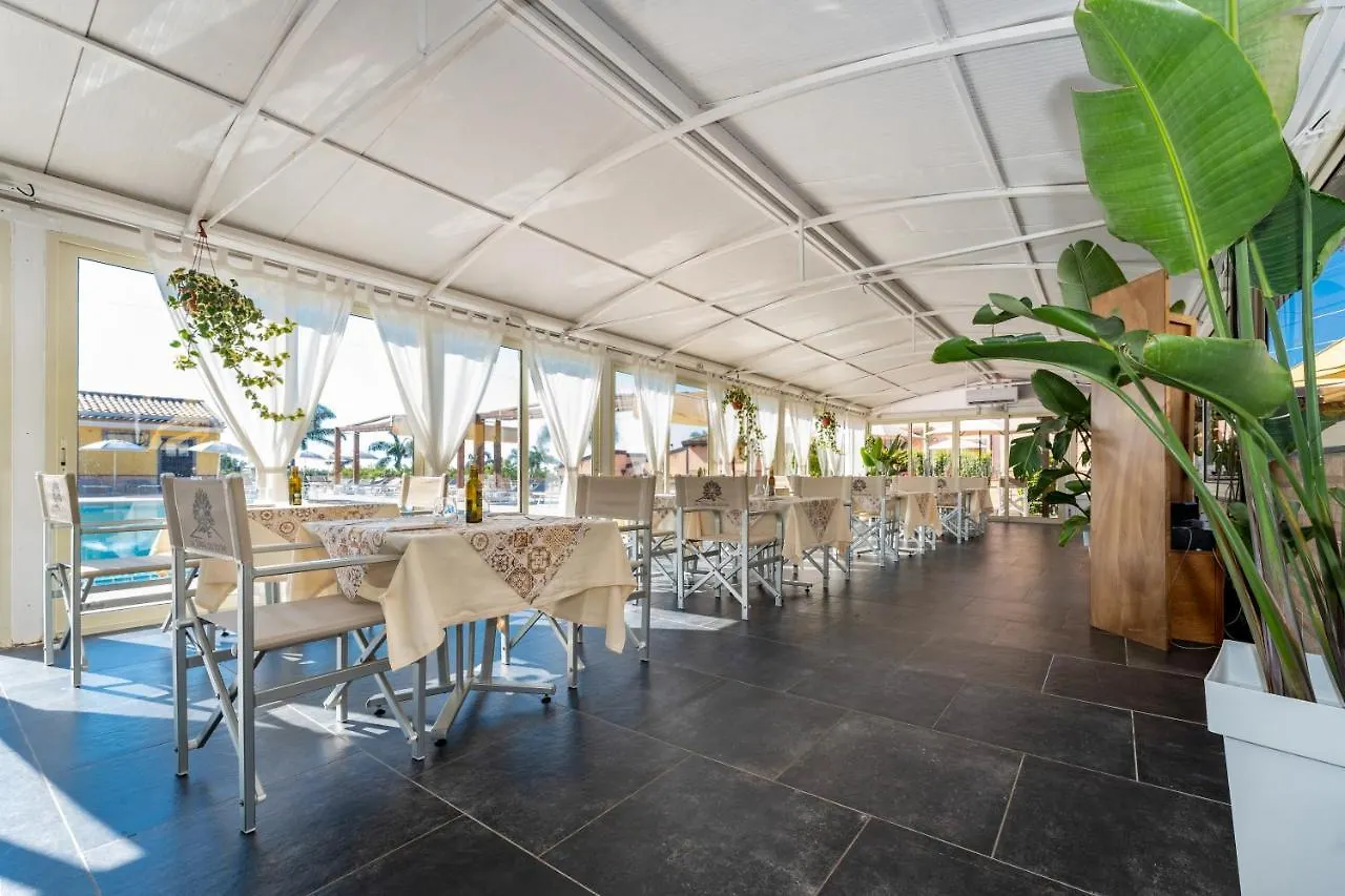 טאורמינה Il Giardino Country Holiday With Pool בית חווה