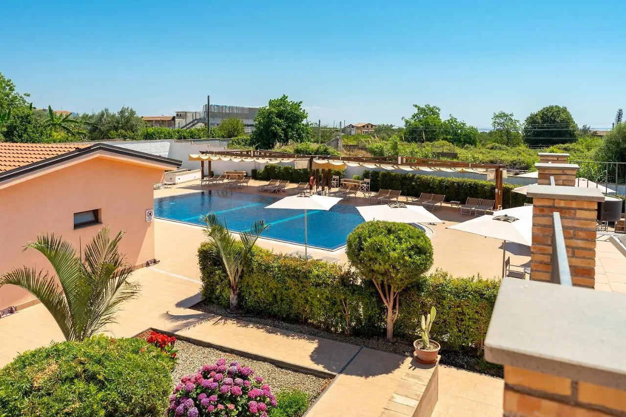 בית חווה טאורמינה Il Giardino Country Holiday With Pool